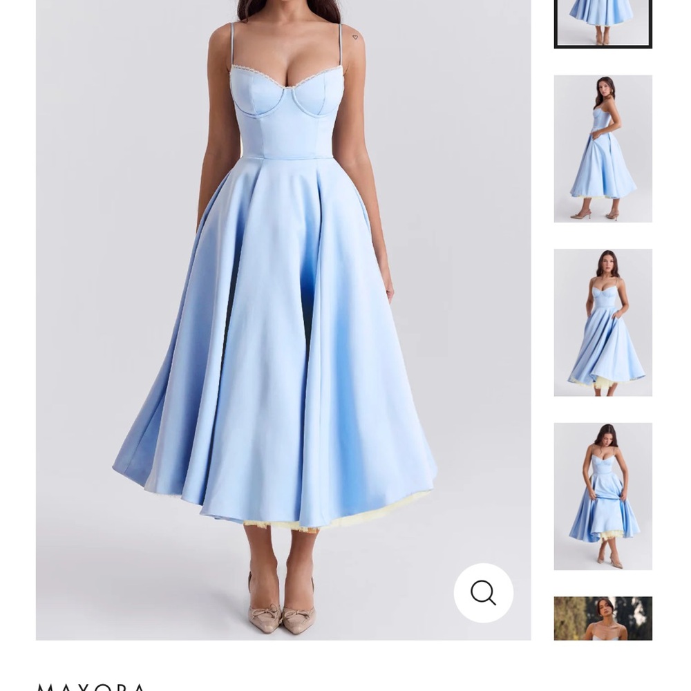 Brand new Singular Elegant Blue Dress from Maxora size 4